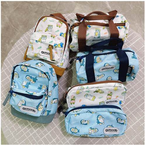 新款鲨鱼猫日系可爱卡通文具收纳袋创意笔袋行李袋书包造型小包