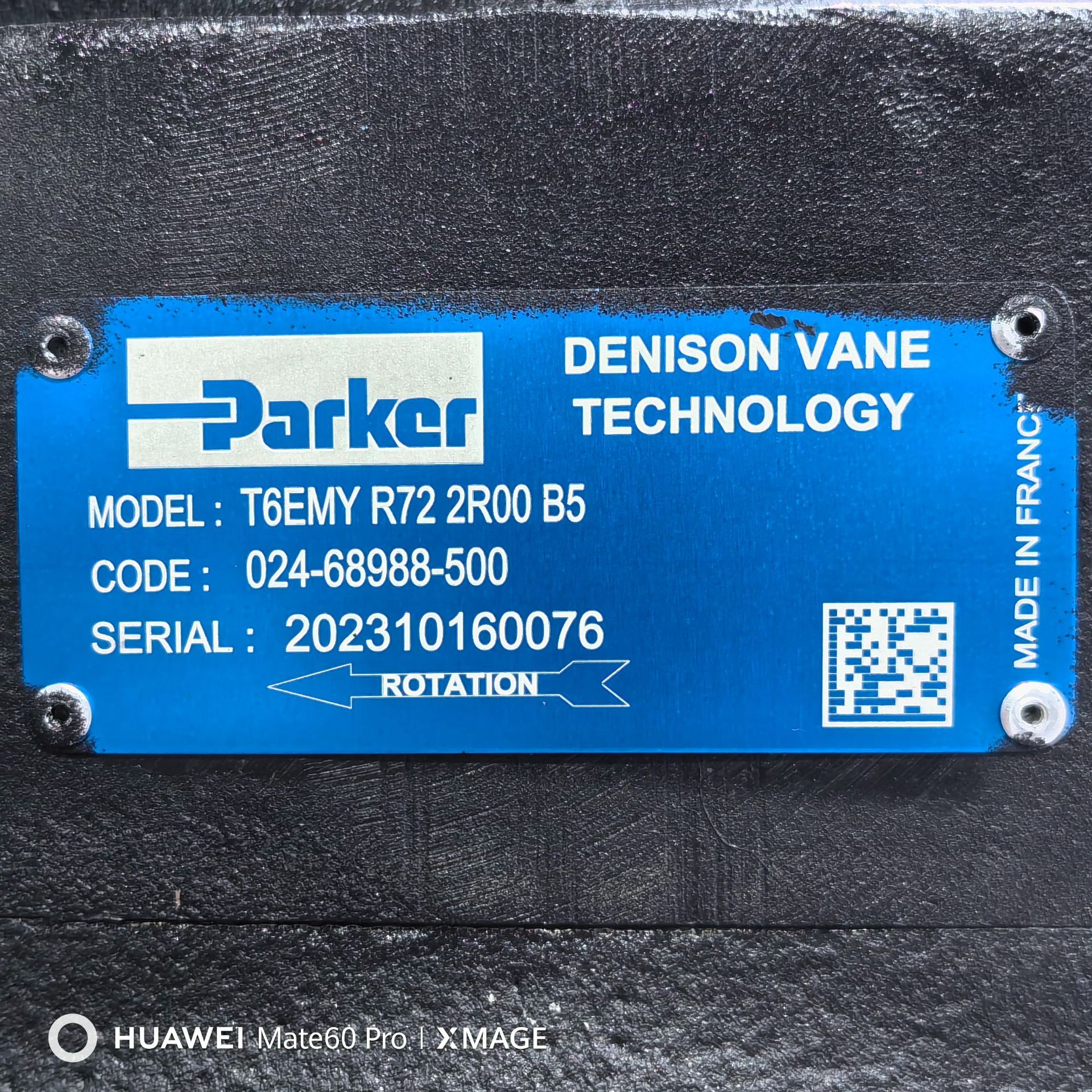 024-68988-500 T6EMY-R72-2R00-B5 # Parker液压泵，叶片泵