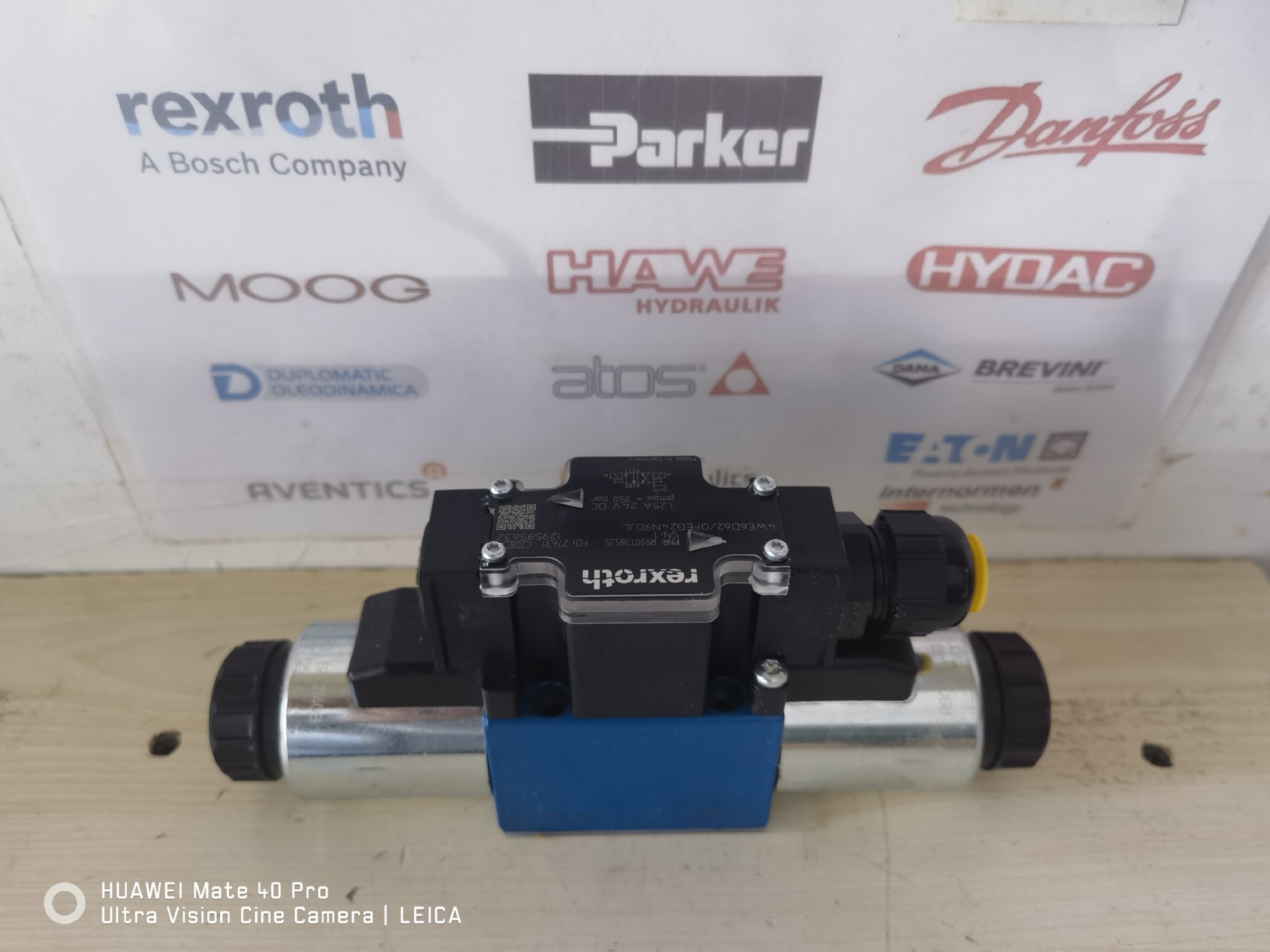 R900738535  4WE6D62/OFEG24N9DJL # Rexroth//力士乐