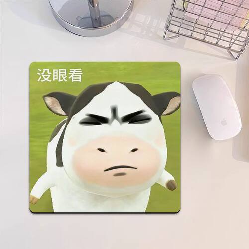 可爱哞哞牛搞笑表情包鼠标垫抽象演我轻奢游戏电脑键盘桌面垫新款