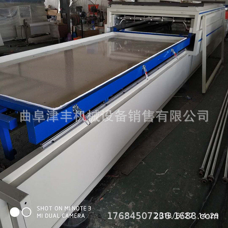 真空吸塑机津丰大负压橱柜门覆膜机全自动真空吸塑机