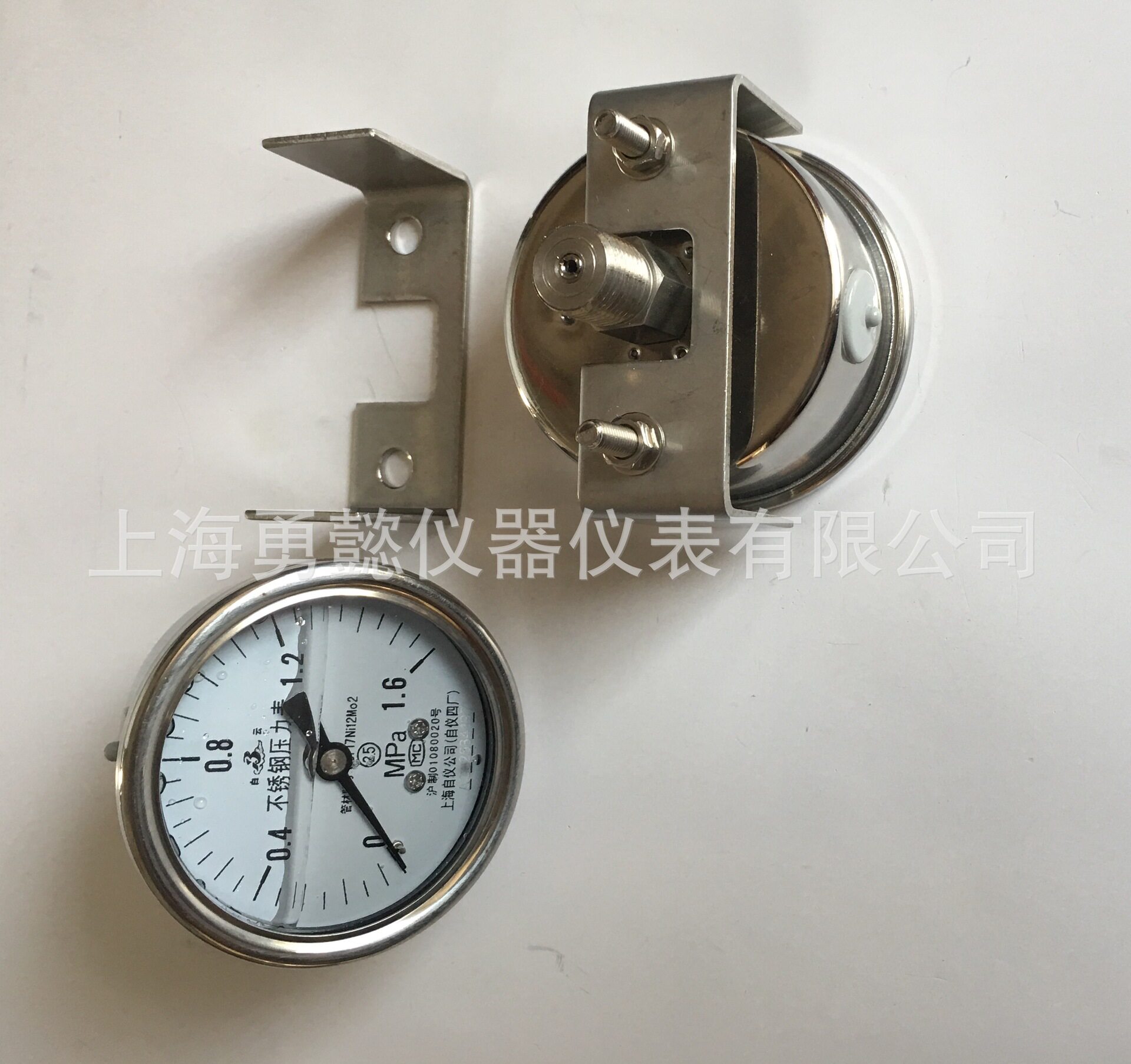 上海仪表四厂 轴向带U型卡子不锈钢耐震压力表 Y-60BFZ Y-63BFZ