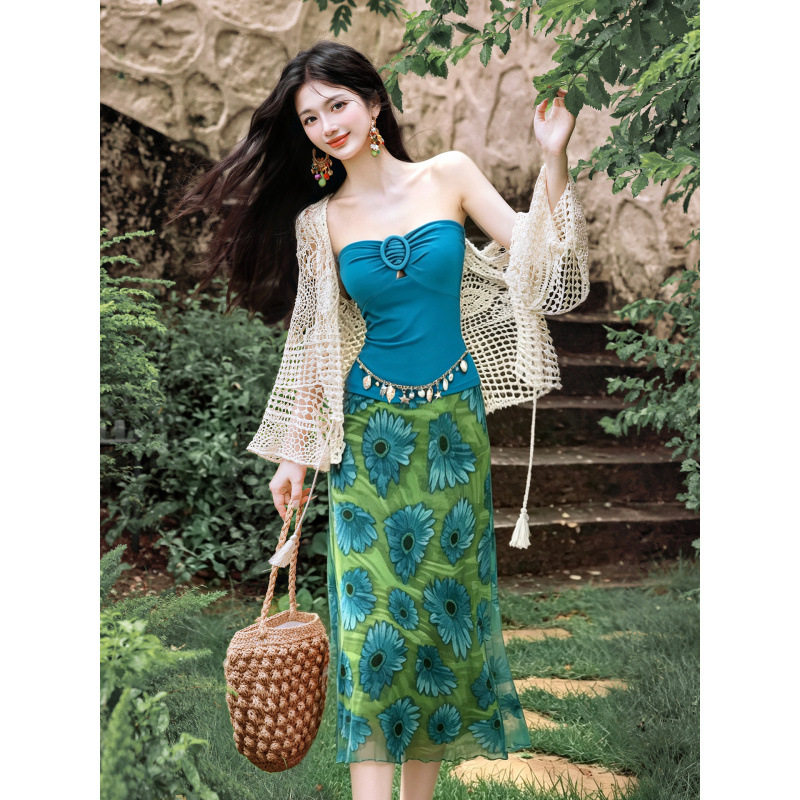 夏季度假风印花抹胸包臀连衣裙女