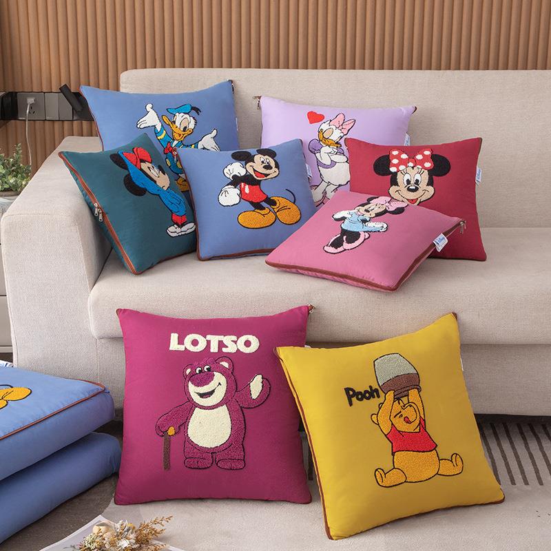 毛巾绣卡通靠垫被抱枕被子领用车载靠枕办公室午睡枕头毯子二合一