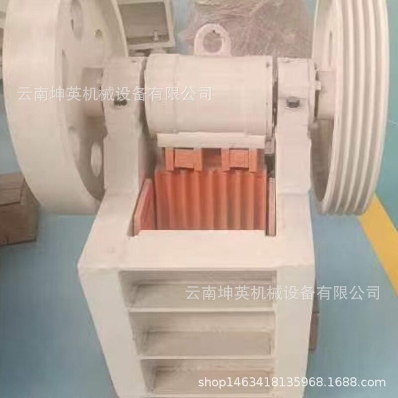 小型颚式破碎机现货供应 建筑垃圾破碎再利用 移动式破碎机设备