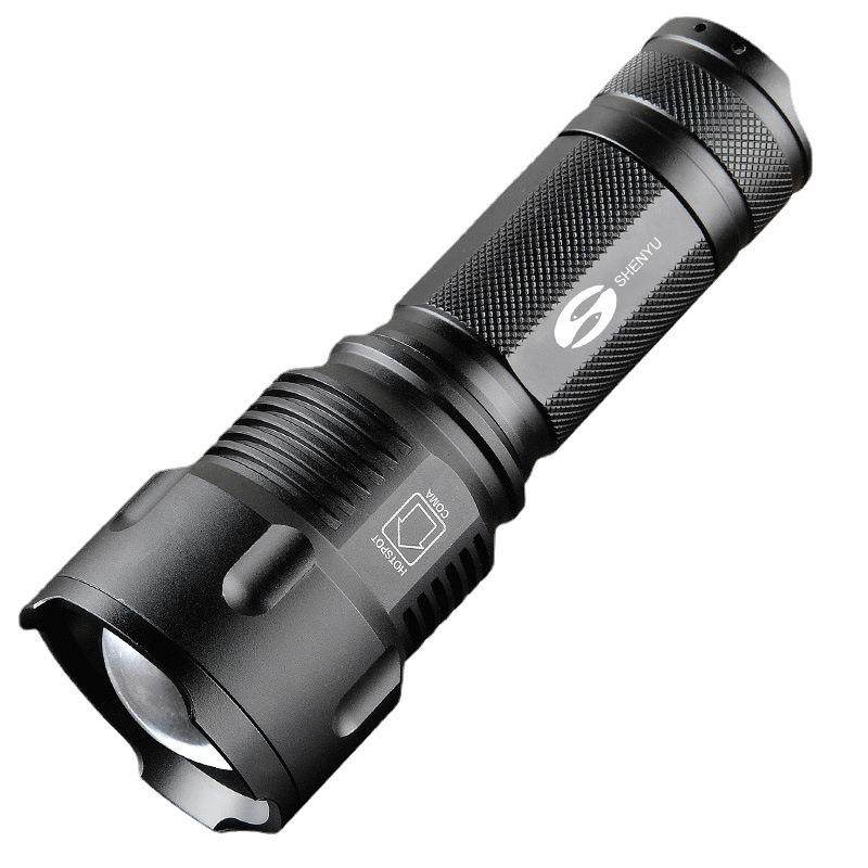 手电筒强光可充电式户外远射迷你便携家用耐用led灯户外照明