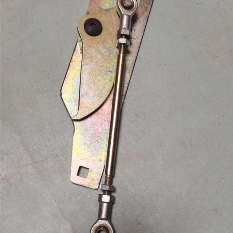 农机配件牧草秸秆打捆机捆草机拨绳板总成适用于星光玉龙东方红