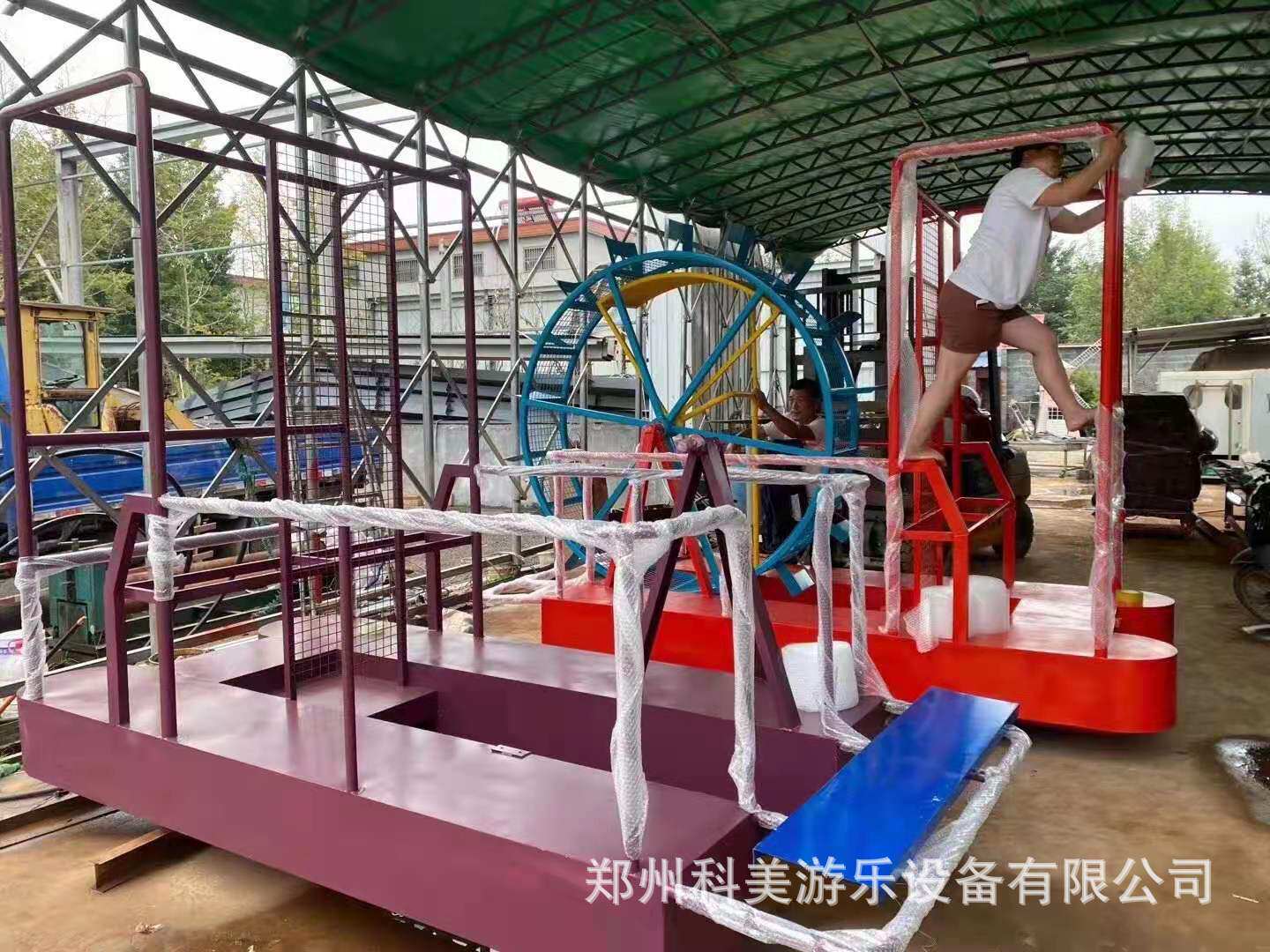 内蒙古阿拉善盟亲子水上游乐设备脚踏船小型水上脚踏船脚踏船价格