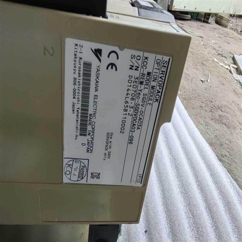 安川驱动器套装,SGDV 120AE1A 电机SGDJV 1(都是电子)