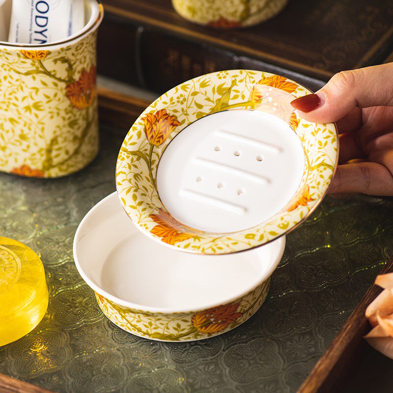 创意肥皂盒陶瓷轻奢卫生间浴室沥水肥皂盒家用香皂盒免打孔置物架