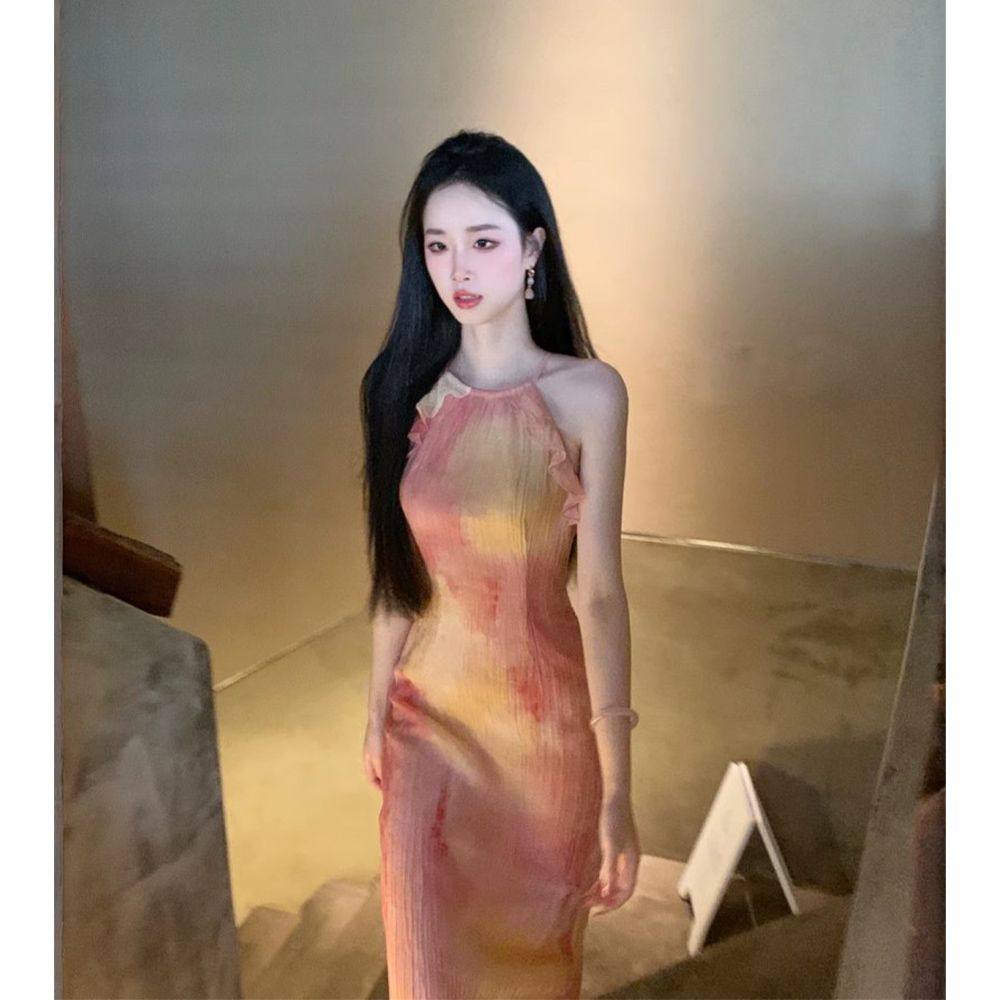 颜色巨美 温柔落日 海边度假显白约会吊带连衣裙