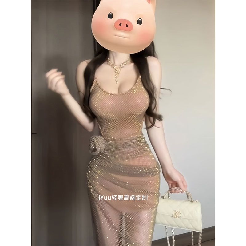 法式重工烫钻吊带连衣裙