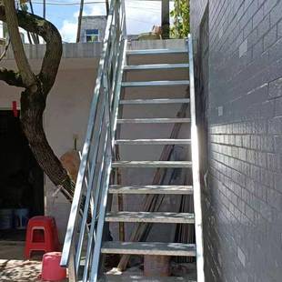 厂666888现货免加焊接组装镀锌楼梯简易钢梯结构防滑厚楼踏工步阁