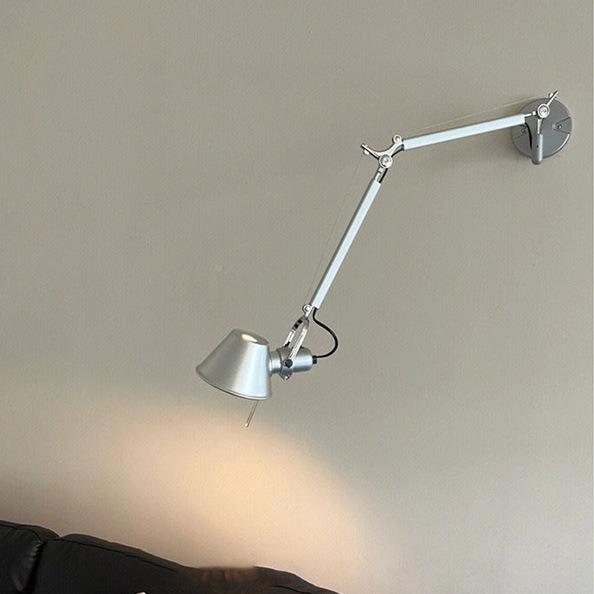 意大灯利计师草帽女孩台长机写械摇臂酒店书桌字办公室简约8082台