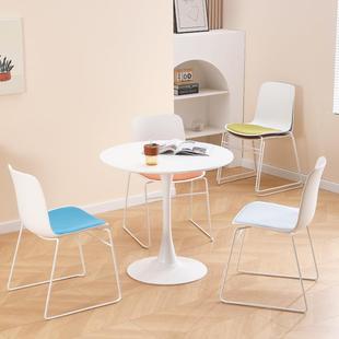 洽谈椅BAY无扶手塑放料靠背椅会议餐厅椅弧形简家用约餐椅可椅叠