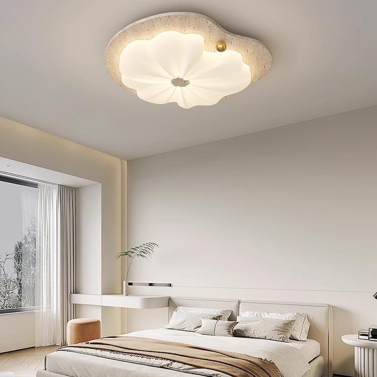 款新中式2025年新灯SBS黄洞石卧室吸顶奶油风创意荷叶温馨儿房童