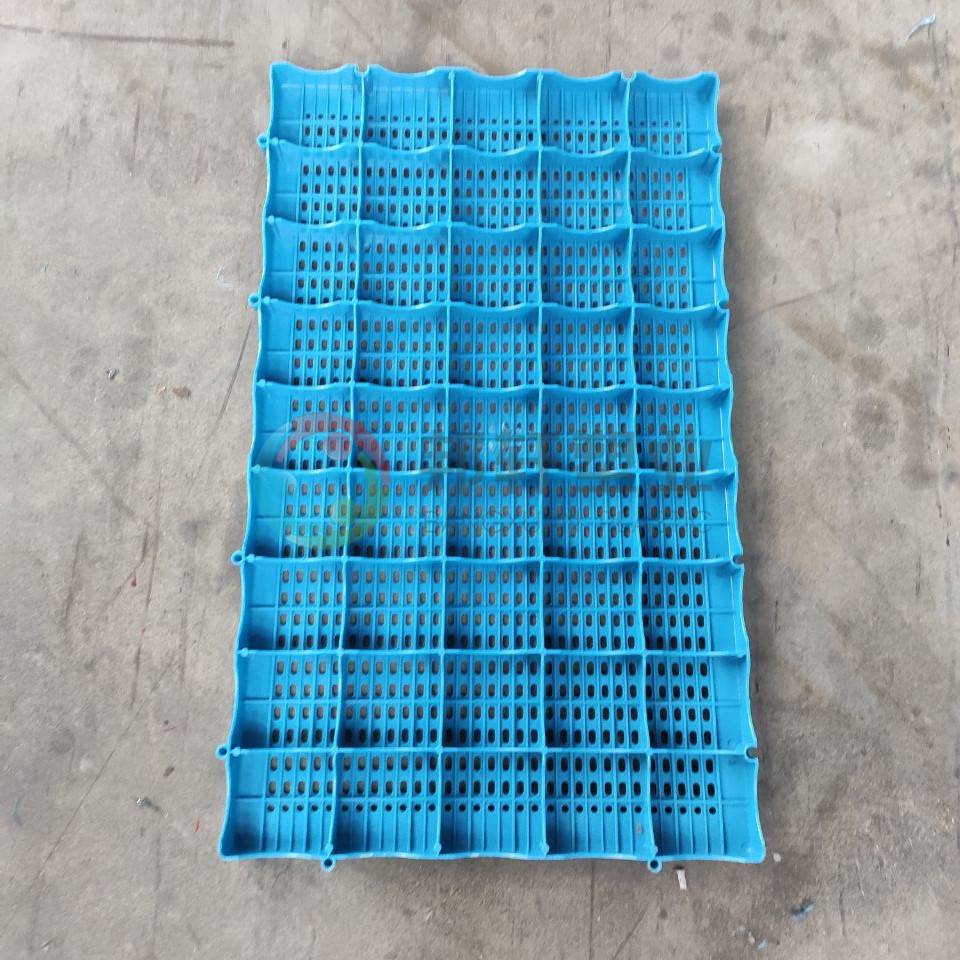 卡板防潮板仓库防水塑料垫板超市拼接网格防潮塑胶地台养殖场鸡鸭
