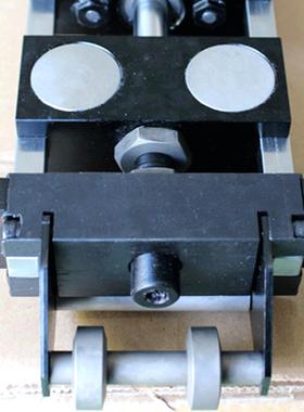 高冲精度动夹式机机床送料机空气送料机拉料三年质84860保全国气