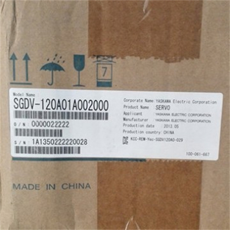 SGDV-2R8A11A002000驱动器SGD7S-780A00A202 SGDV-780A01A002000