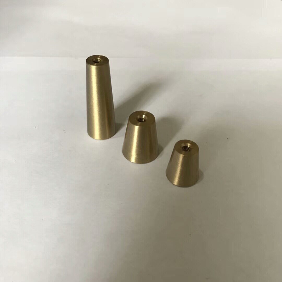 东莞厂家定制各种沙发不锈钢圆管大小头锥形脚套家具沙发凳