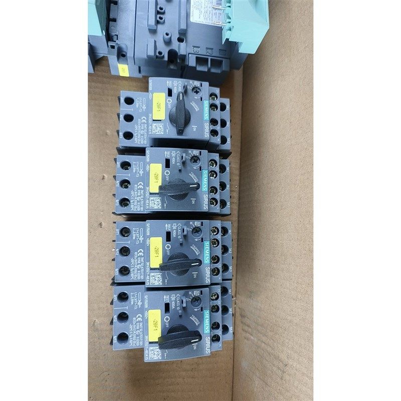 3RV2021-4EA15成色新可充新 功能包好 4个