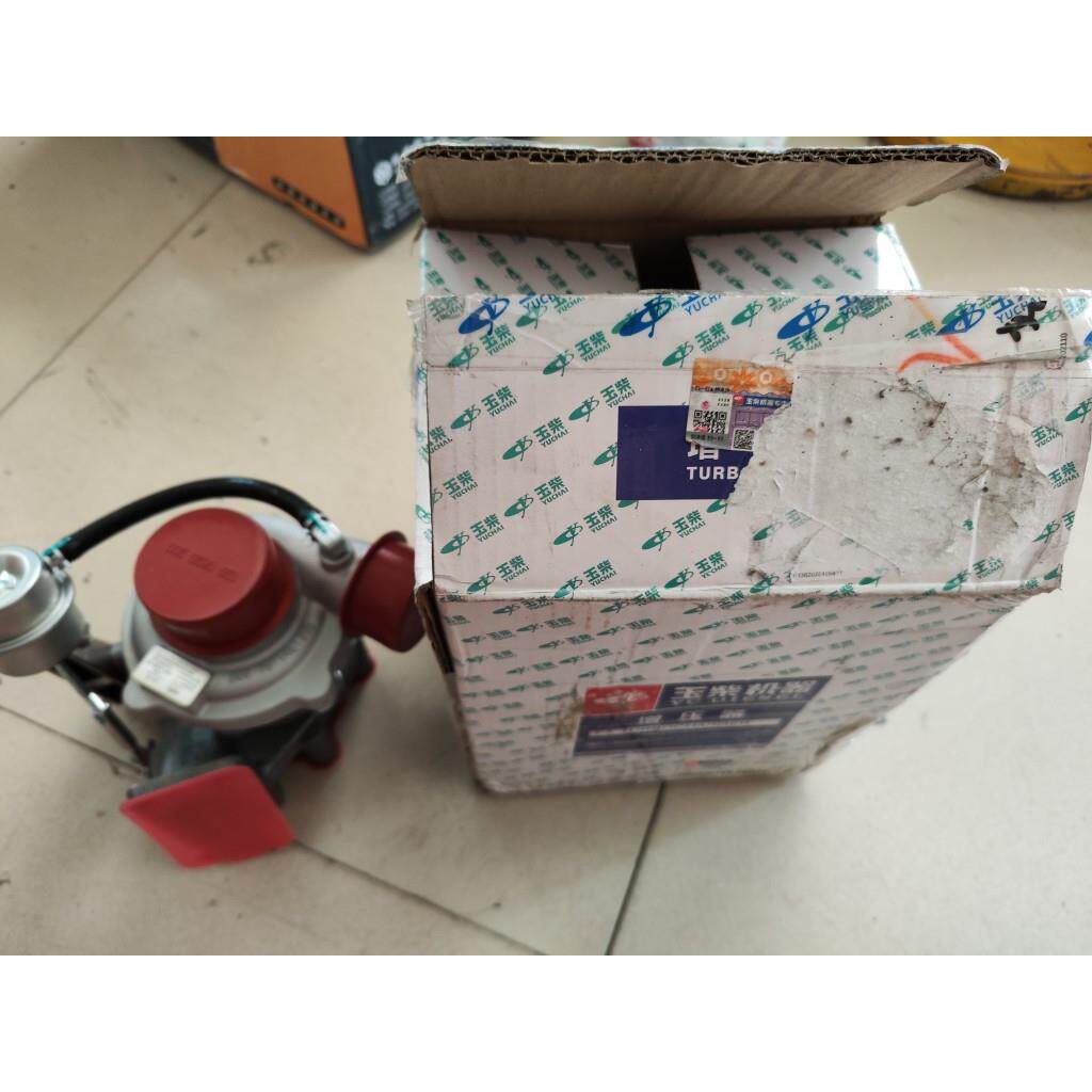 新源B75W-9/-8轮式挖掘机 玉柴国三发动机增压器 涡轮增压器 原厂