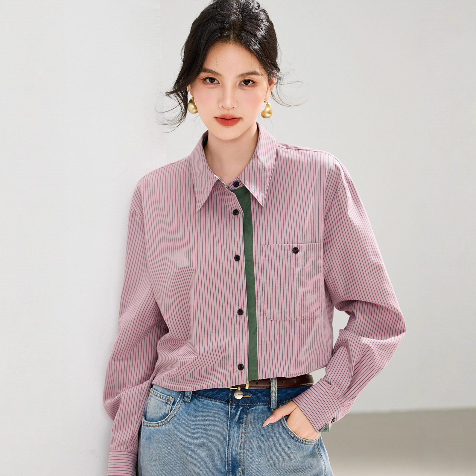 X1960气质红色衬衣女长袖通勤休闲上衣女小众设计精致职业装春季