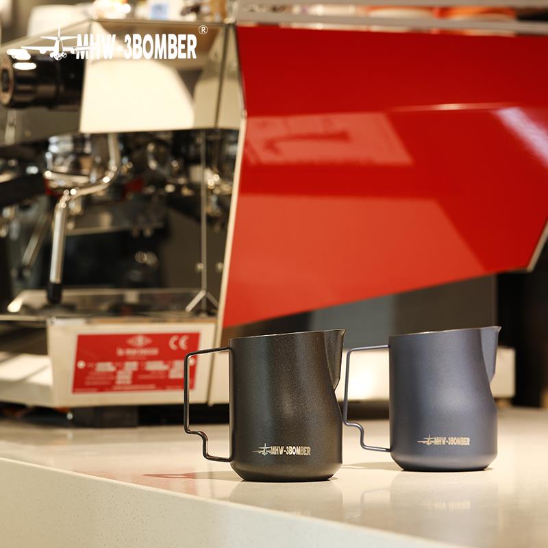 适用轰炸机涡轮打奶缸咖啡拉花缸奶泡缸拉花杯尖嘴不锈钢奶泡杯拉