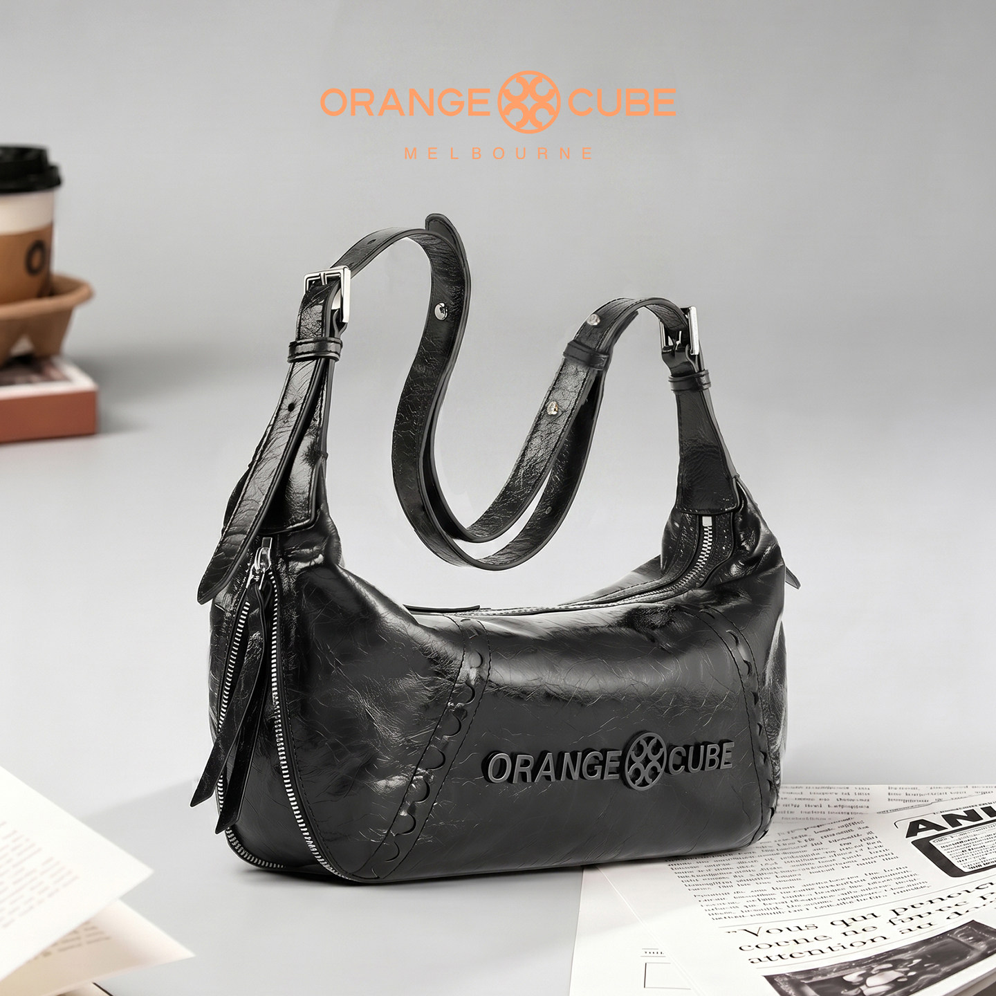 OrangeCube电车牛角包休闲通勤图片