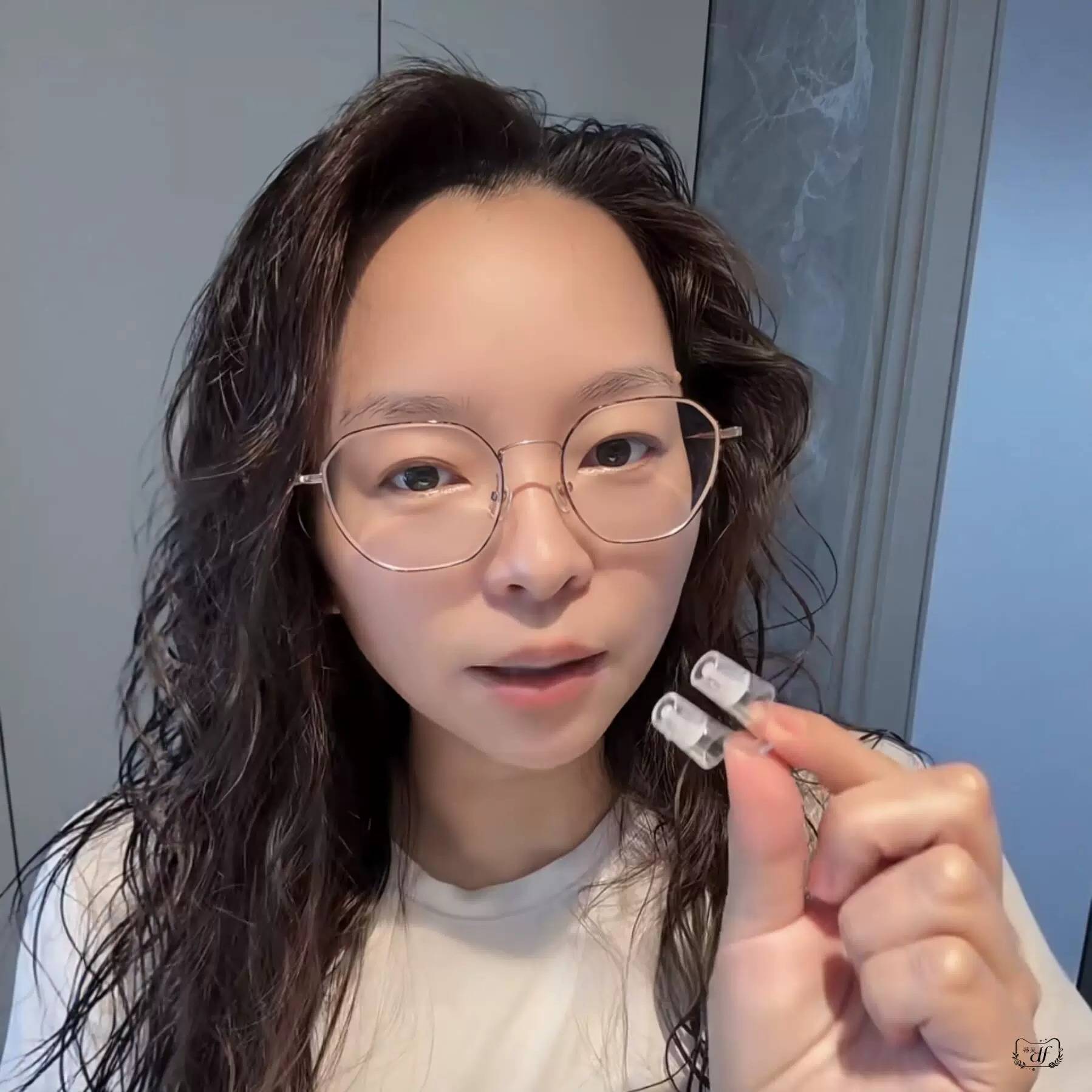 防呛水神器!游泳隐形鼻塞创意可呼吸潜水专用设备佩戴舒适鼻孔塞