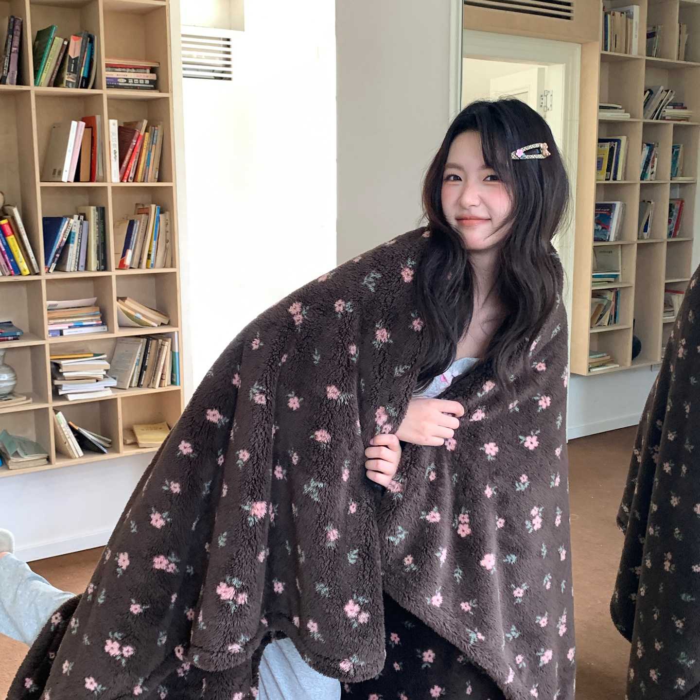 ins复古小碎花泡芙绒毛毯加厚秋冬沙发盖毯子办公室午睡毯披肩毯