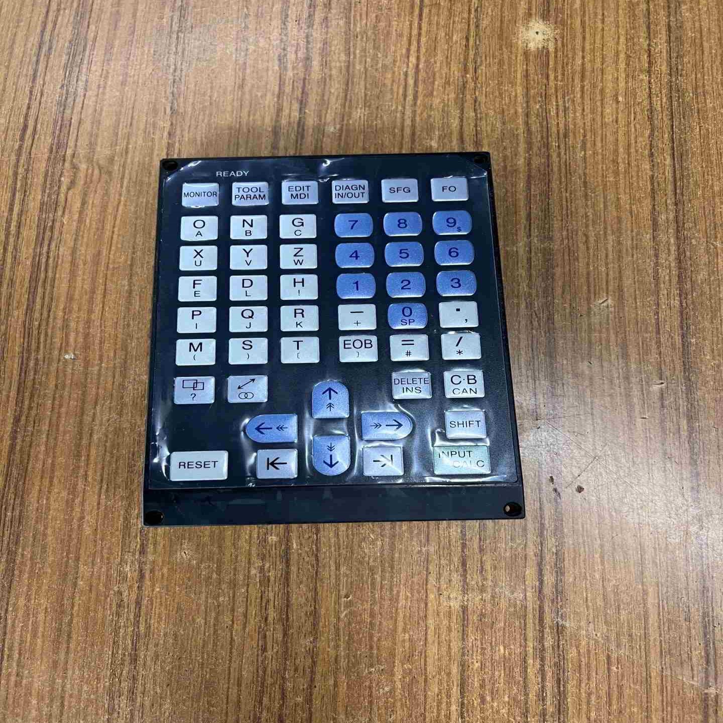 三菱按键板FCU6-KB022成色很好议价