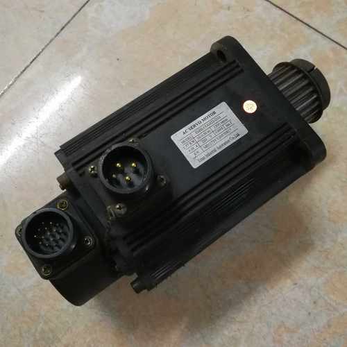 埃斯顿伺服电机 1.5KW 1.57KW E-15AM2~议价