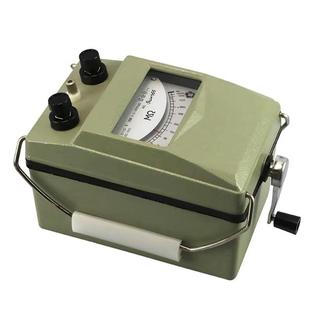 上海六厂梅格兆欧表ZC11D-10手摇摇表2500V绝缘电阻测试仪500V