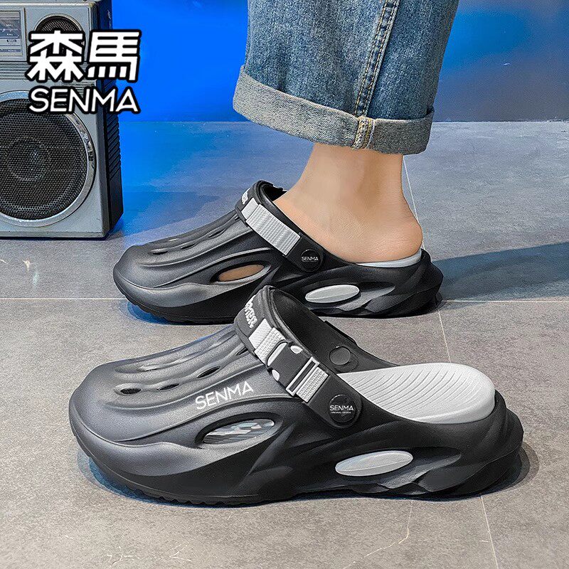 SEMIR CAVE SHOES MENS SUMMER WEAR NON-SLIP AND ANTI-ODOR BEACH SANDALS MENS DRIVING DUAL-PURPOSE LARGE SIZE TOE SLIPPERS