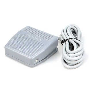 泰得脚踏开关脚踩式10A自复位天得tend塑料壳1 2米线TFS TDFS-201