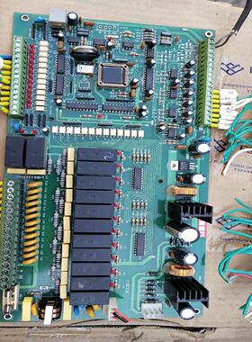 清华同方 SLSB水冷螺杆机组 控制屏，控制主板。整套价格。(崽崽