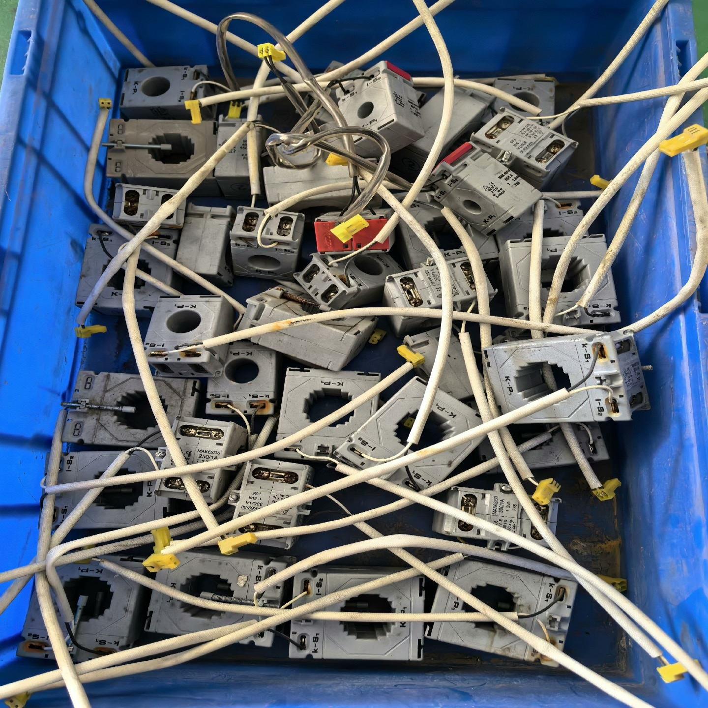 议价ABB软启动霍尔互感器 电流传感器 MAK62/30 250