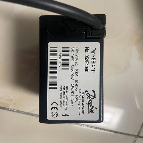 议~丹弗斯点火器高压包EB14  1P  052F4040。