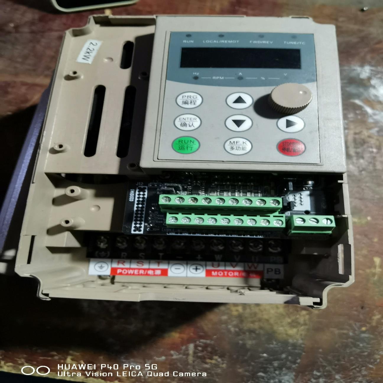 桐诺变频器TN300D-202/L-G-A 2.2Kw380（憨憨电子）