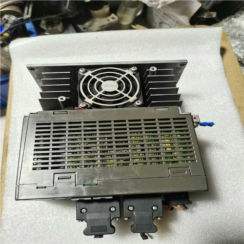 富士伺服驱动器RYG751D3-VVT2（憨憨电子）