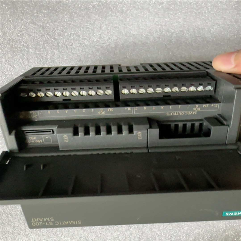 6ES7 288-1ST40－0AA0实物图拍摄(崽崽配件）