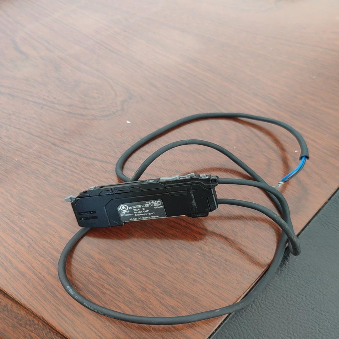 KEYENCE基恩士放大器FS-N41N 线长1米左右(崽崽配件）