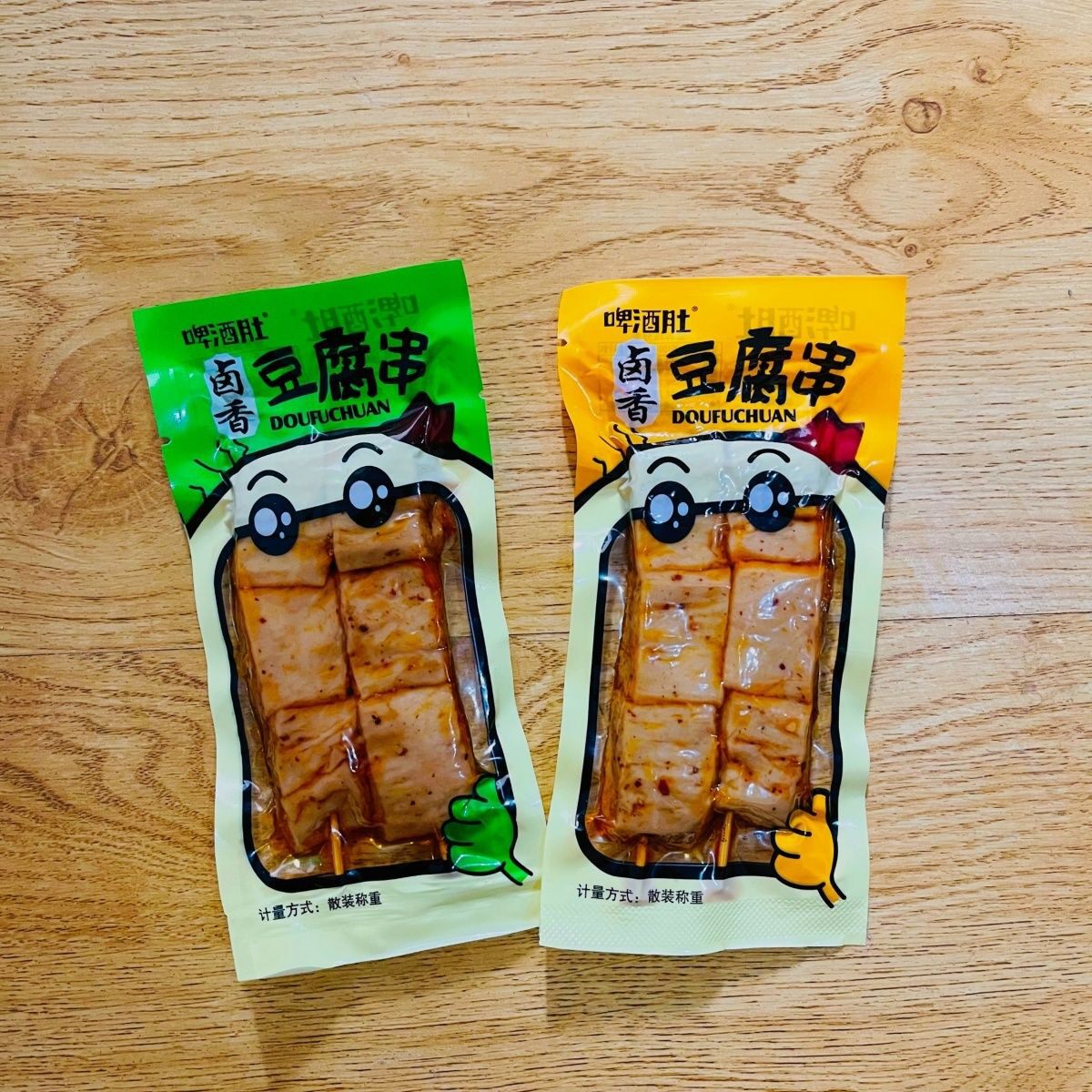 啤酒肚卤香豆腐串豆干孜然麻辣味素肉办公休闲小包零食一整箱