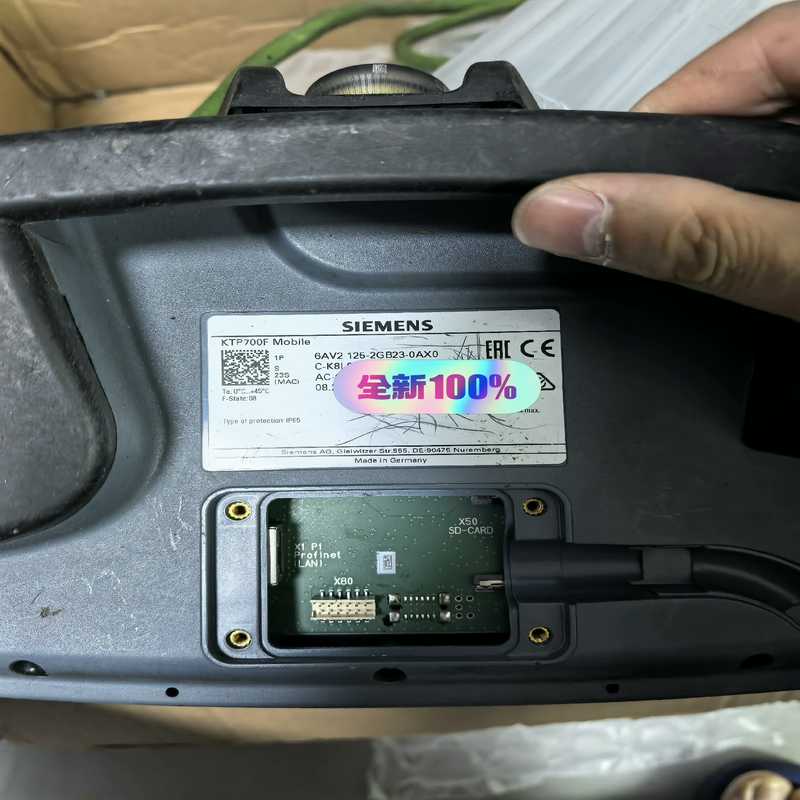 6AV2125-2GB23-0AX0  裸机触摸屏（瓠子电子）