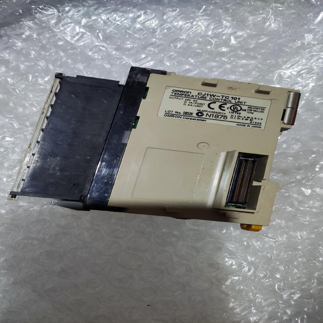 欧姆龙CJ1W-TC101温控模块，拆机包好，如图（崽载电子）
