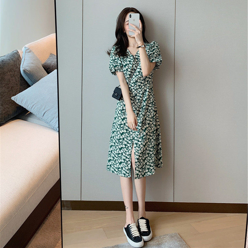 法式茶歇桔梗裙初恋小个子开叉碎花连衣裙夏季森系仙女设计感裙子