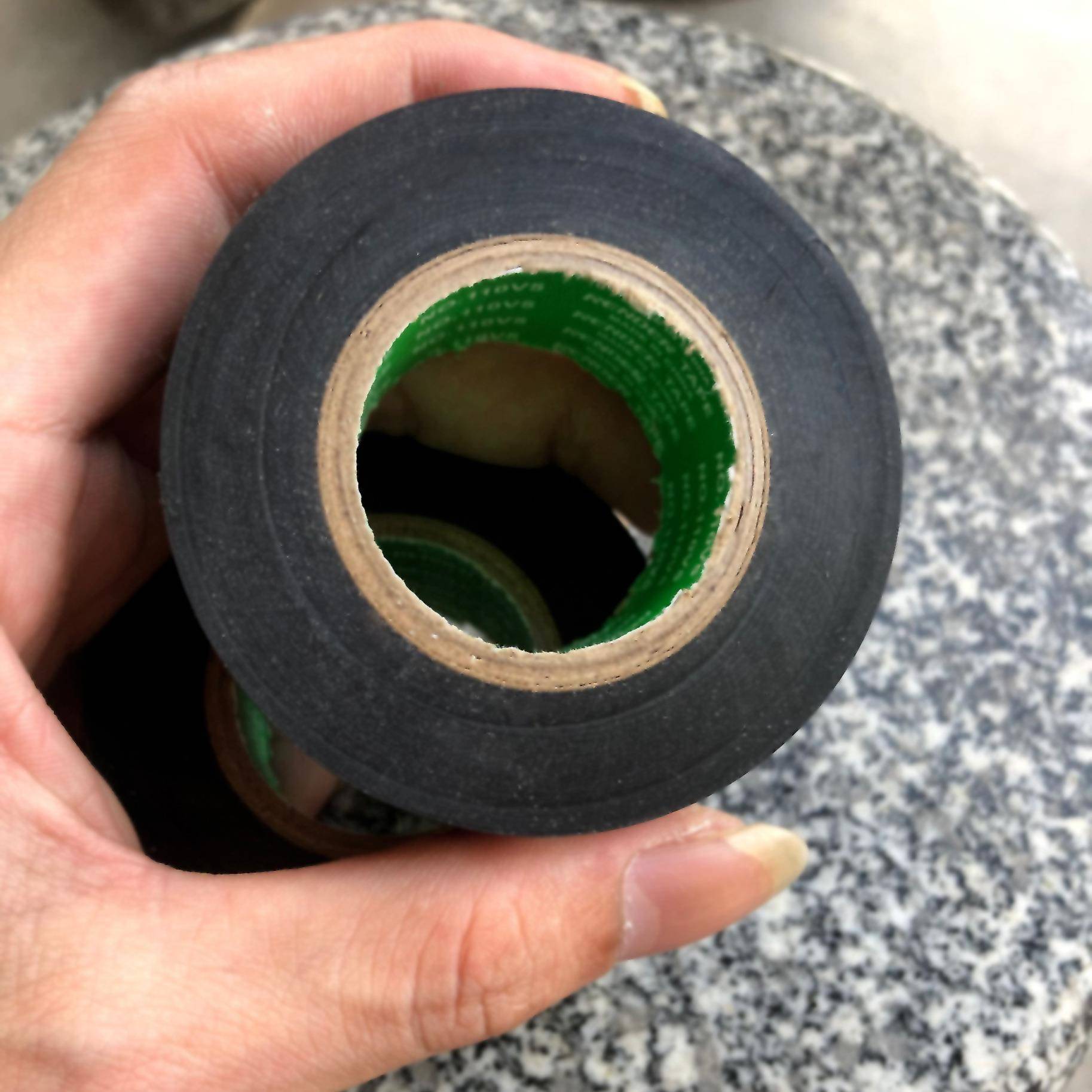 电工胶带mm加宽超薄超粘电胶带PVC防水绝缘汽车线束缠绕黑胶布