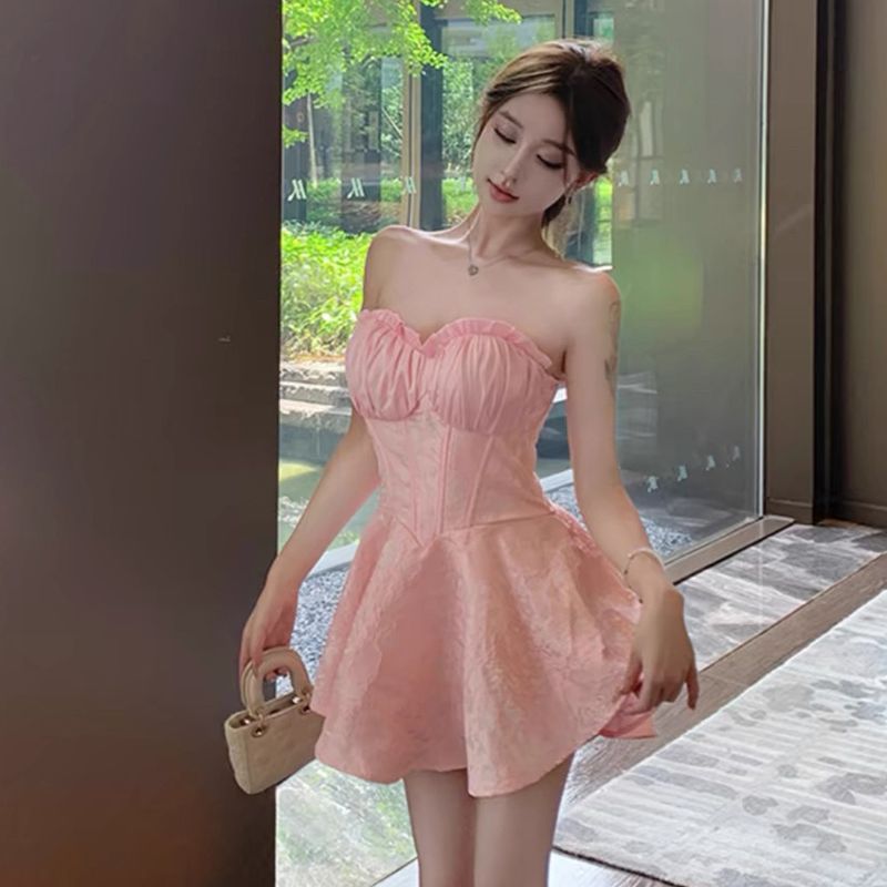 绝美抹胸连衣裙女高级感公主蓬蓬裙party小礼裙生日裙子秋冬