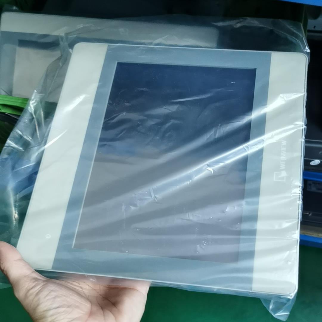 威纶MT8102iE触摸屏，成色新包好用，包邮。（崽载电子）